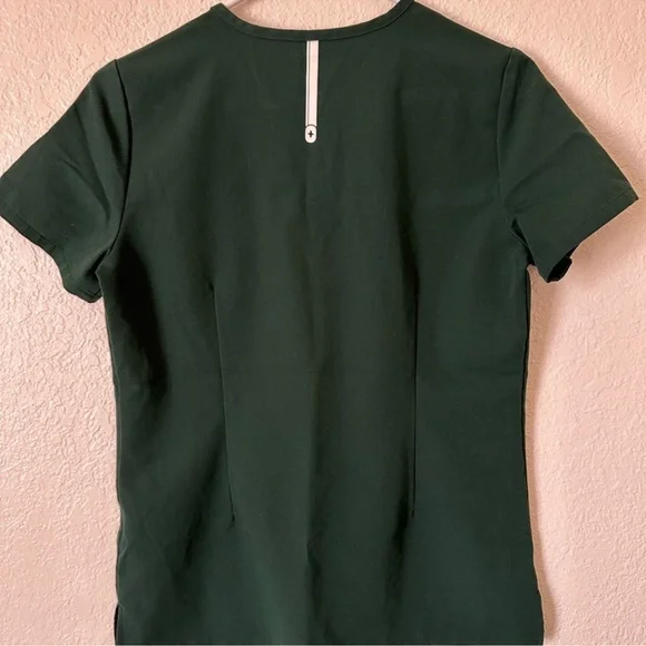 FIGS British Racing Green Scrub set - Picture 4 of 8